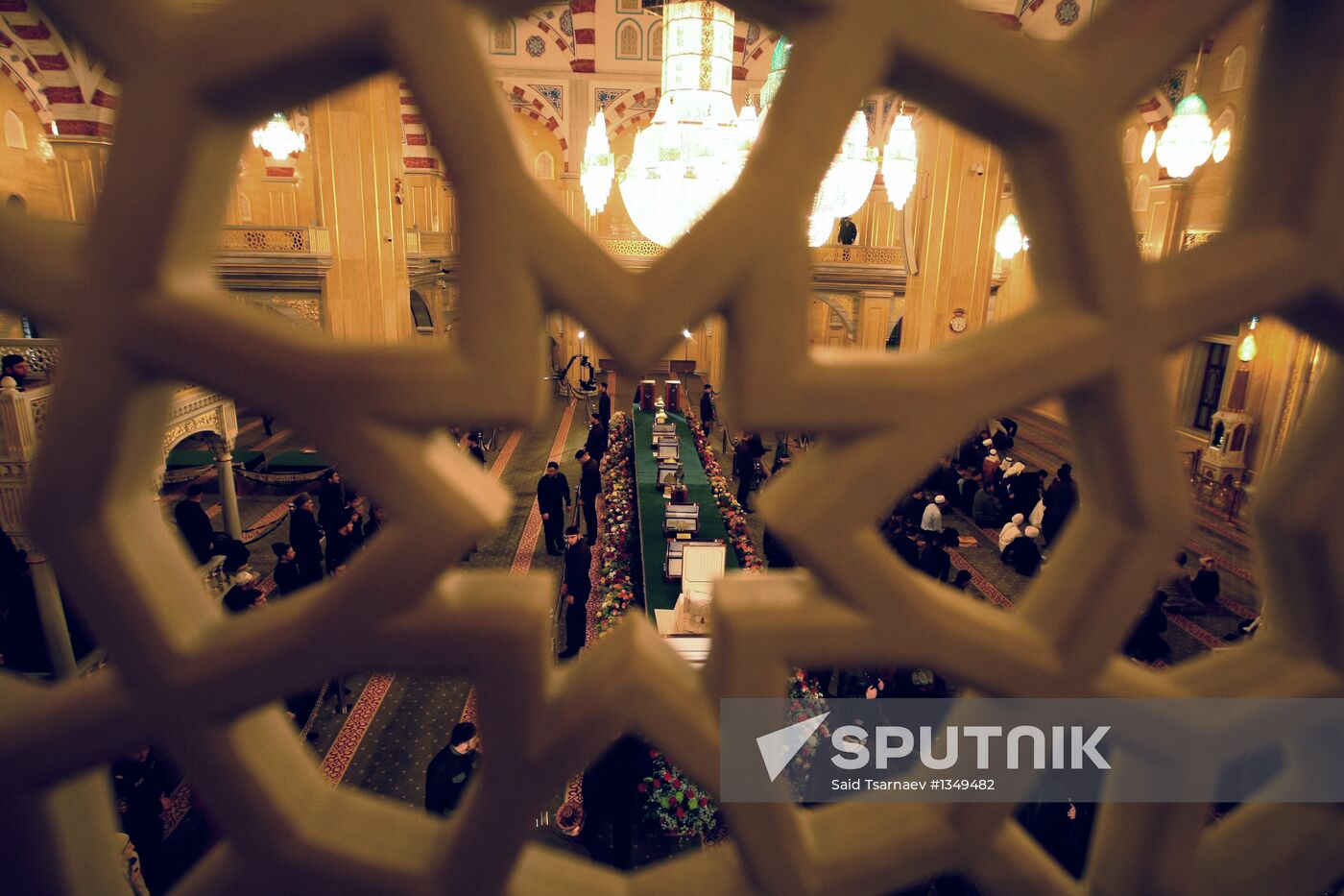 Prophet Muhammad relics arrive in Grozny