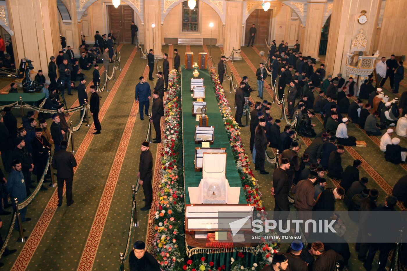 Prophet Muhammad relics arrive in Grozny