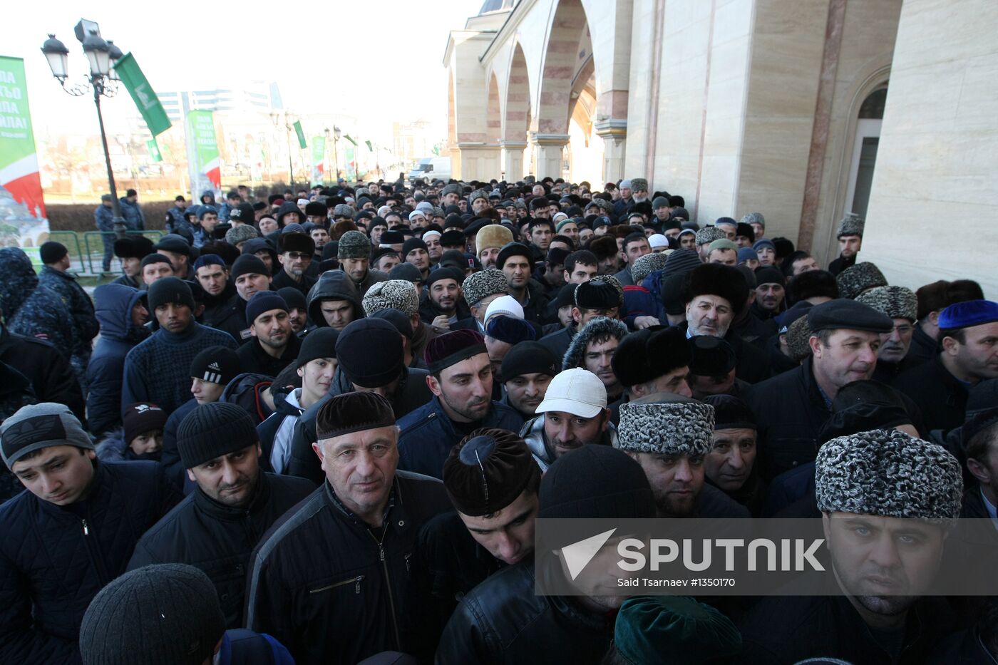 Prophet Muhammad relics arrive in Grozny