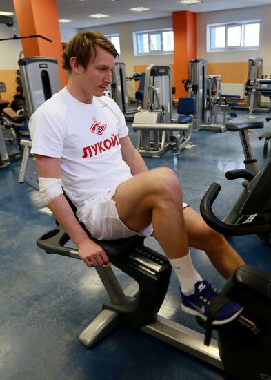 Football. Medical examinations of Spartak football club players