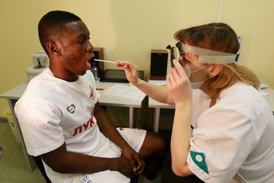 Football. Medical examinations of Spartak football club players