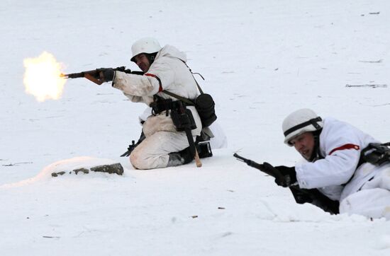 Re-enacting of battle for Leningrad