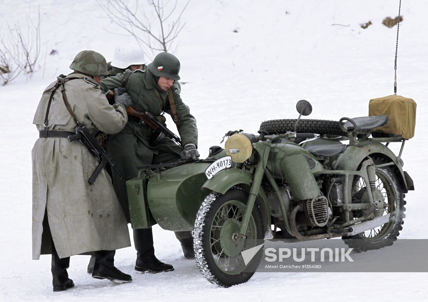 Re-enacting of battle for Leningrad