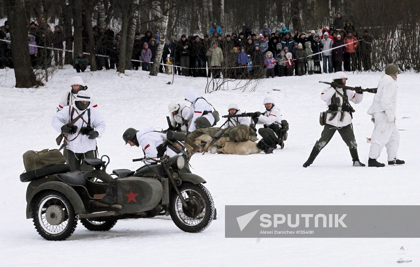 Re-enacting of battle for Leningrad