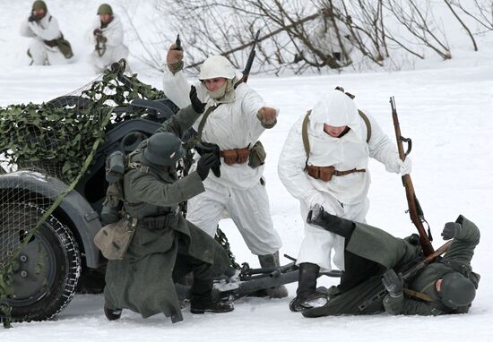 Re-enacting of battle for Leningrad