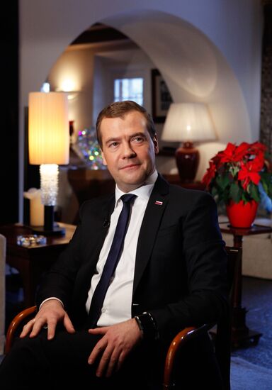 Dmitry Medvedev gives interview to CNN news channel