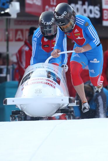 FIBT Bobsleigh and Skeleton World Championships. Day three