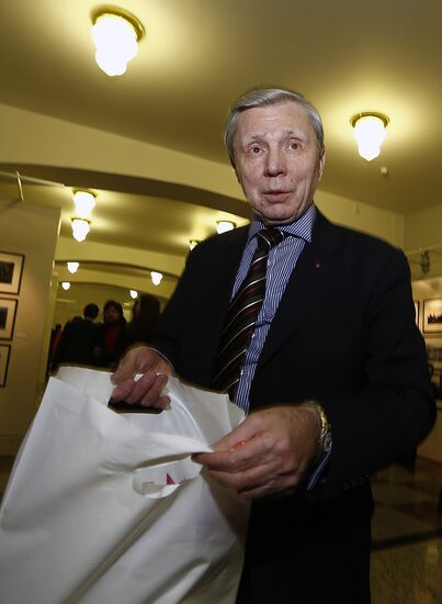 Silver Camera 2012 exhibition opens