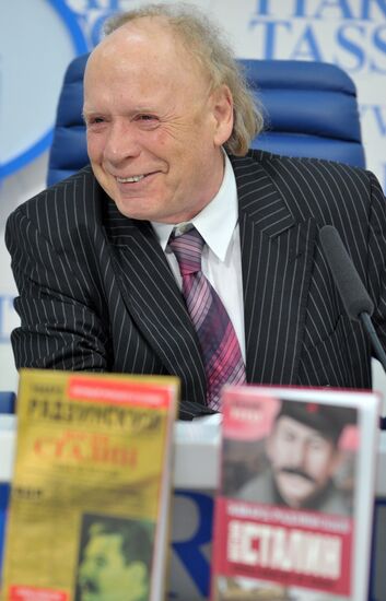Edvard Radzinsky presents his new book on Stalin
