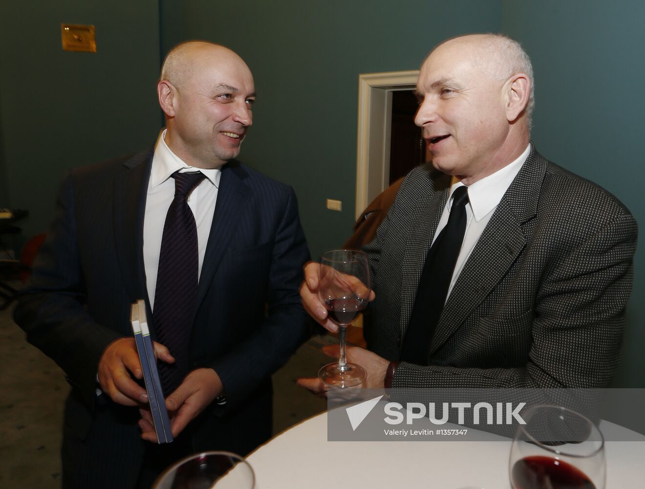 Audiobook about banker Viktor Gerashchenko presented in Moscow