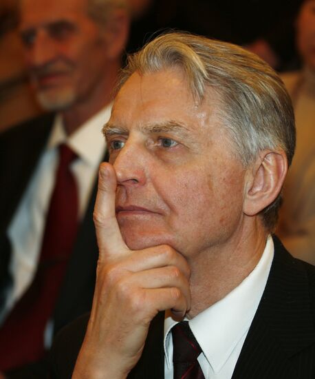 Audiobook about banker Viktor Gerashchenko presented in Moscow