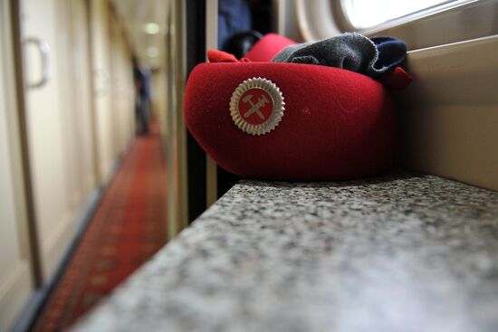 Travel from Moscow to Sochi by train