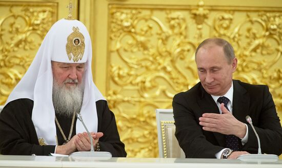 Vladimir Putin meets with members of ROC Bishops' Council
