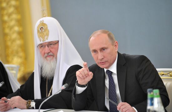 Vladimir Putin meets with members of ROC Bishops' Council