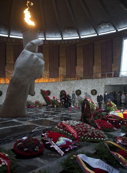 V. Putin at events on 70th anniversary of Stalingrad victory
