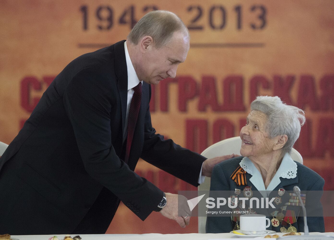 V. Putin at events on 70th anniversary of Stalingrad victory