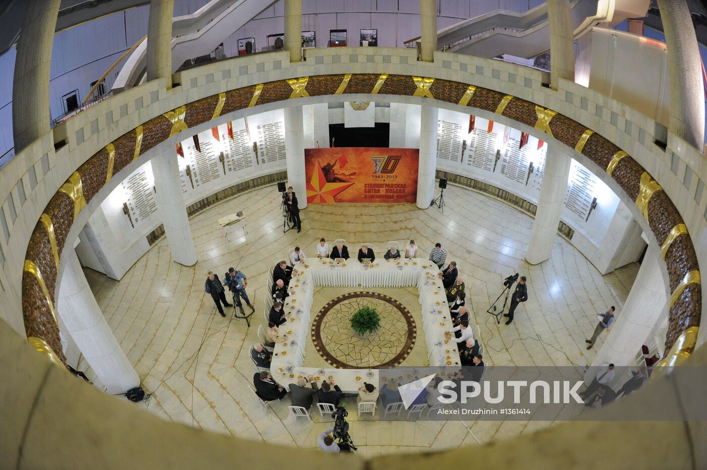 V. Putin at events on 70th anniversary of Stalingrad victory
