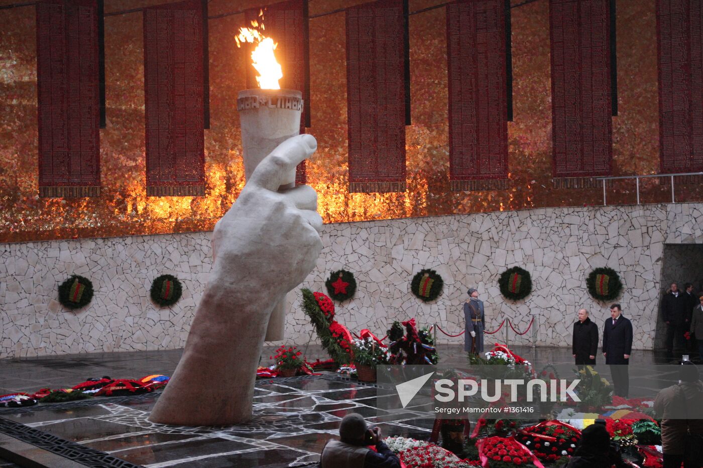 V. Putin at events on 70th anniversary of Stalingrad victory