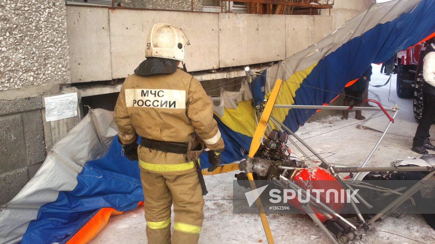 Biplane crashes into house in Sverdlovsk region
