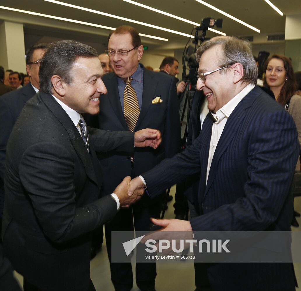 Azerbaijan Modern Art Exhibition opens in Moscow