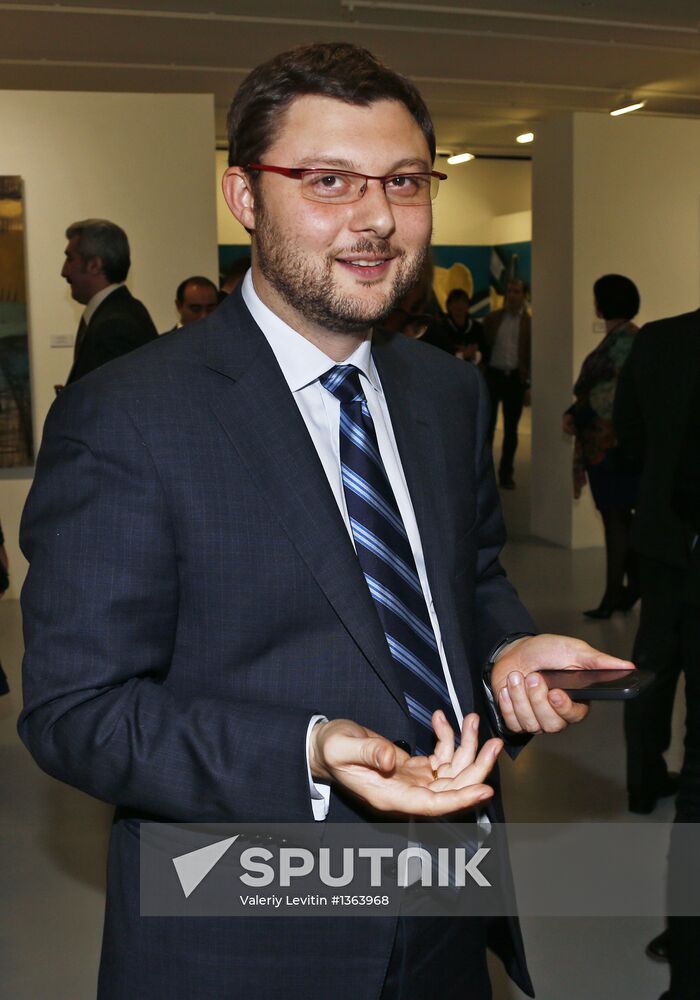 Azerbaijan Modern Art Exhibition opens in Moscow