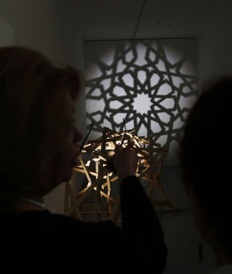 Azerbaijan Modern Art Exhibition opens in Moscow