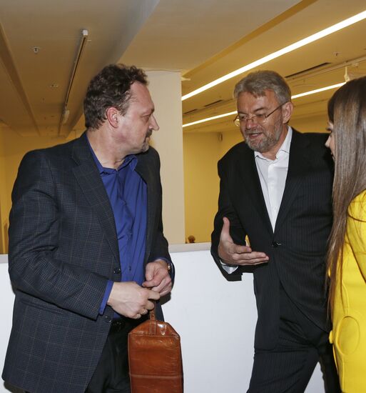 Azerbaijan Modern Art Exhibition opens in Moscow