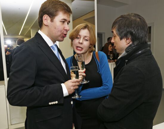 Azerbaijan Modern Art Exhibition opens in Moscow