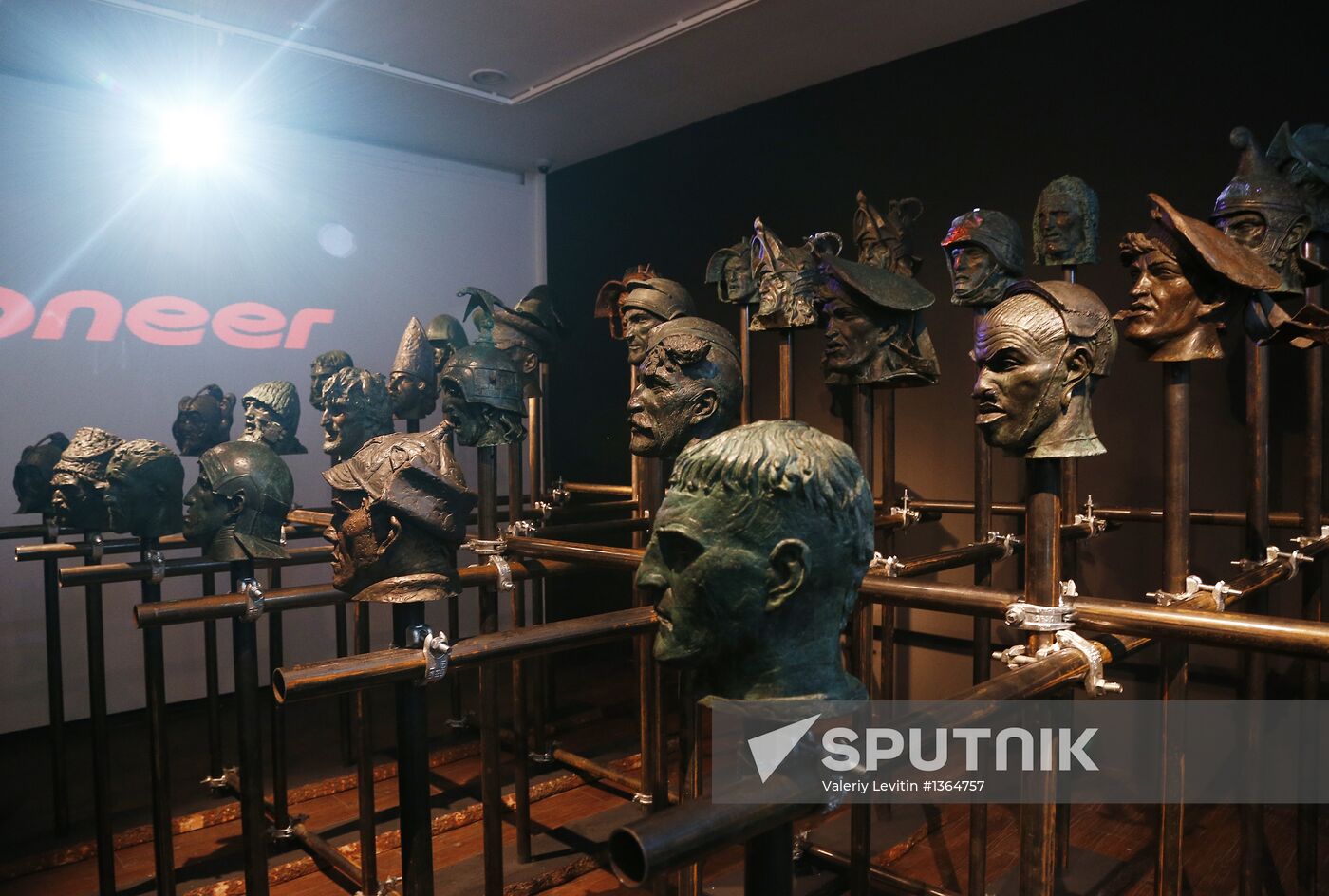 Sculptor Alexander Rukavishnikov's exhibition opens in Moscow