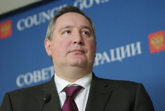 Dmitry Rogozin speaks at Federation Council meeting