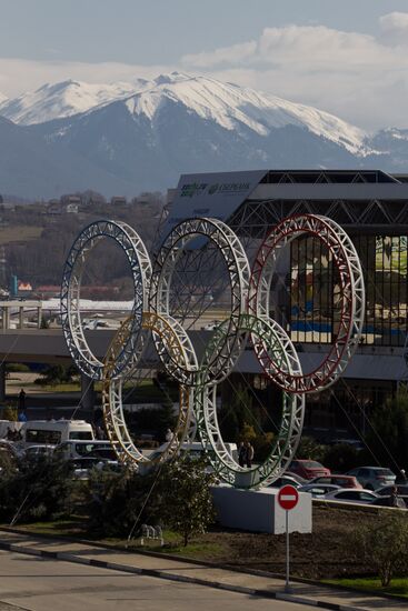 Olympic rings installed near Sochi Airport
