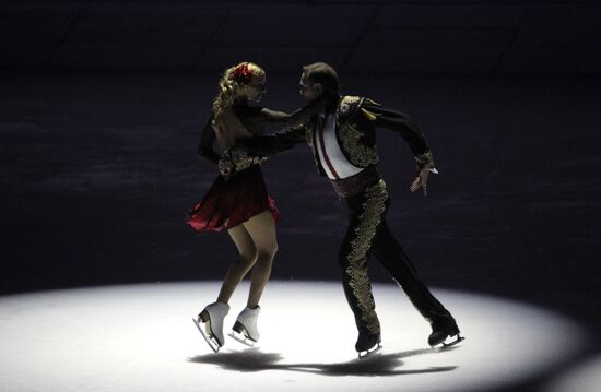 Ceremony marking year to go before 2014 Olympic Games
