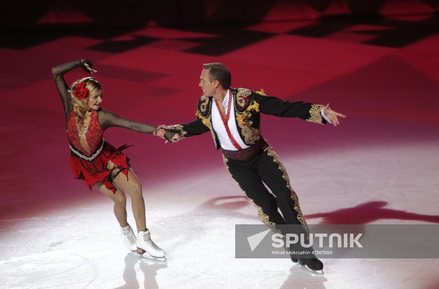 Ceremony marking year to go before 2014 Olympic Games