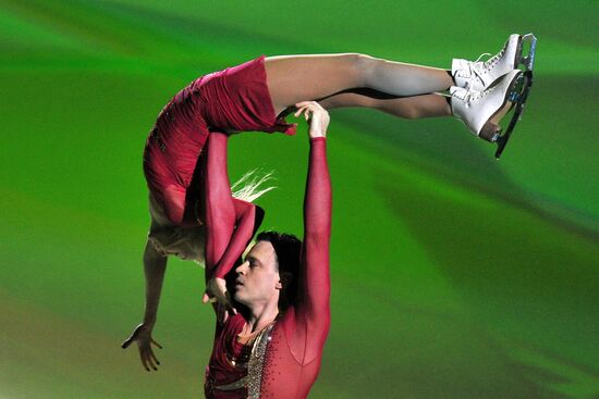 Ceremony marking year to go before 2014 Olympic Games