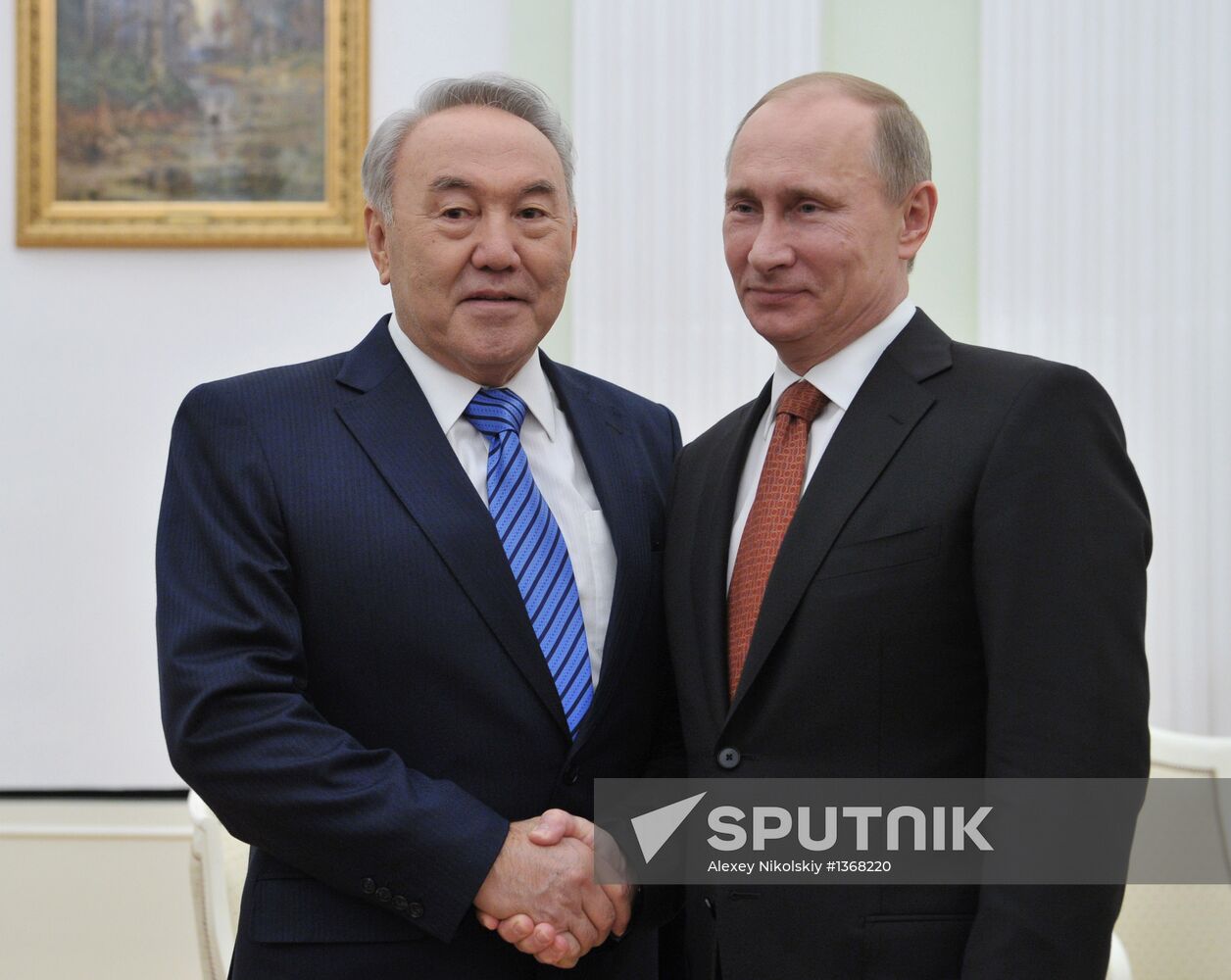 Vladimir Putin and Nursultan Nazarbayev meet in Kremlin