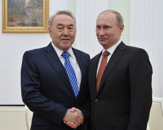Vladimir Putin and Nursultan Nazarbayev meet in Kremlin