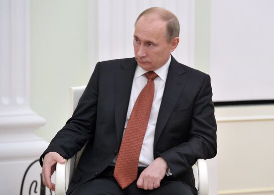 Vladimir Putin and Nursultan Nazarbayev meet in Kremlin