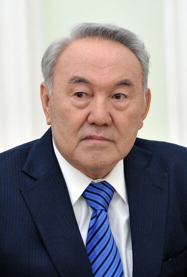 Vladimir Putin and Nursultan Nazarbayev meet in Kremlin