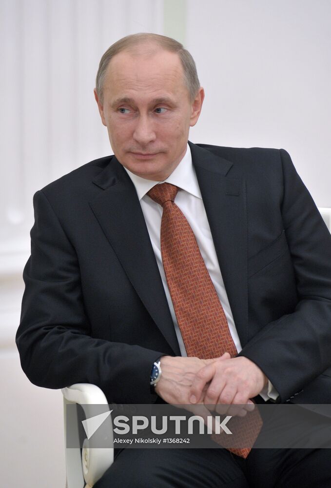 Vladimir Putin and Nursultan Nazarbayev meet in Kremlin