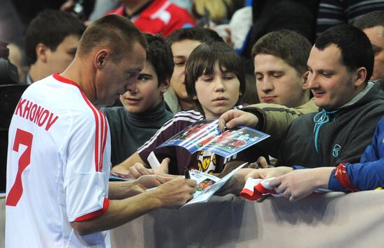 Football Legends Cup-2013. Day One