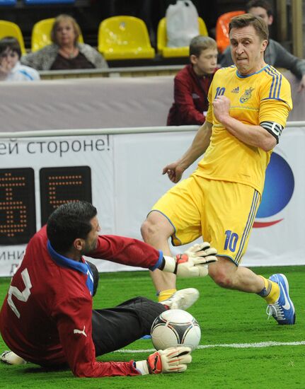 Football Legends Cup-2013. Day One
