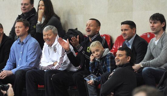 Football Legends Cup-2013. Day One