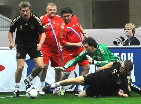 Football Legends Cup-2013. Day One