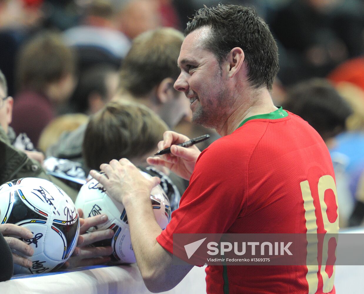 Football Legends Cup-2013. Day One