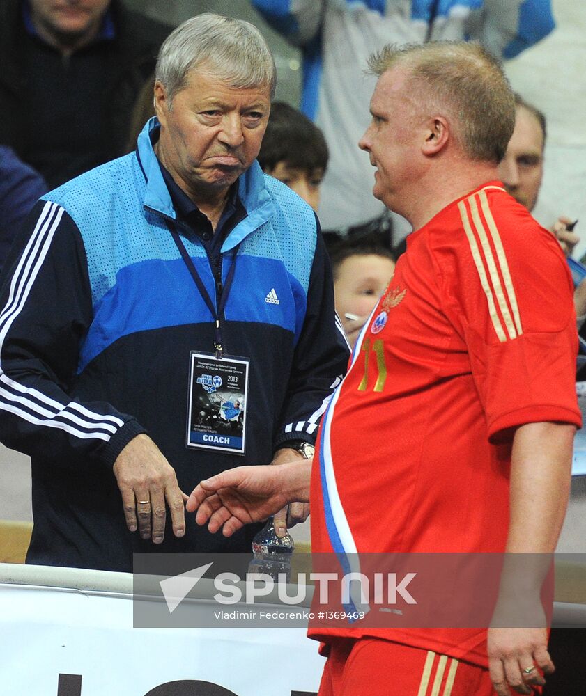 Football Legends Cup-2013. Day One