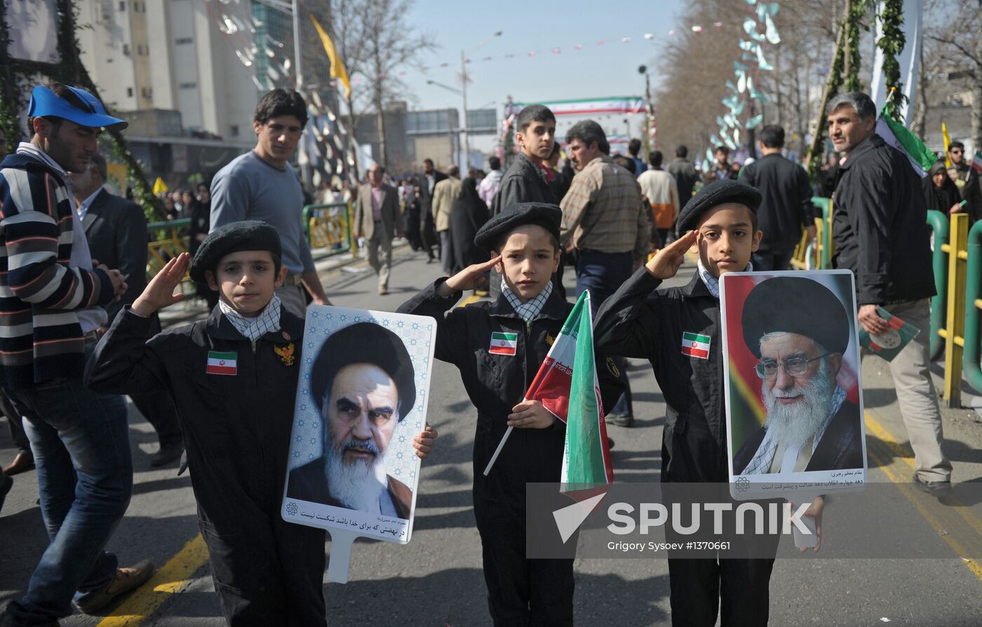 Iran celebrates 34th anniversary of Islamic Revolution