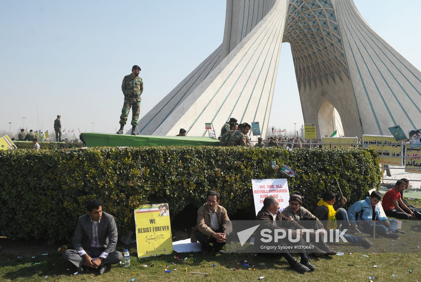 Iran celebrates 34th anniversary of Islamic Revolution