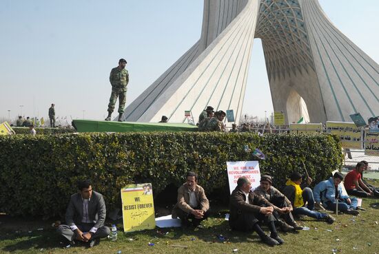 Iran celebrates 34th anniversary of Islamic Revolution