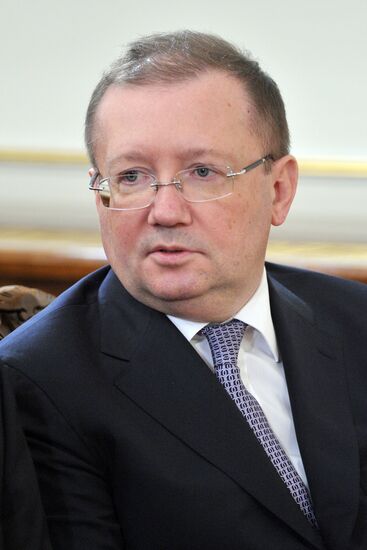 President Vladimir Putin presents state awards