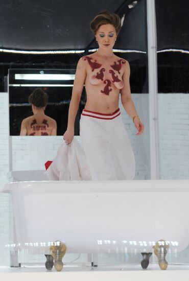 Play "An Ideal Husband. Comedy" at Chekhov Moscow Art Theater